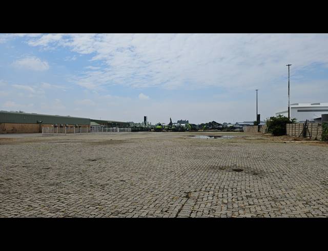6,974M² WAREHOUSE TO LET IN HUGHES